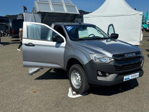 Debard Automobiles, présent à la Foire du Mans 4.jpg